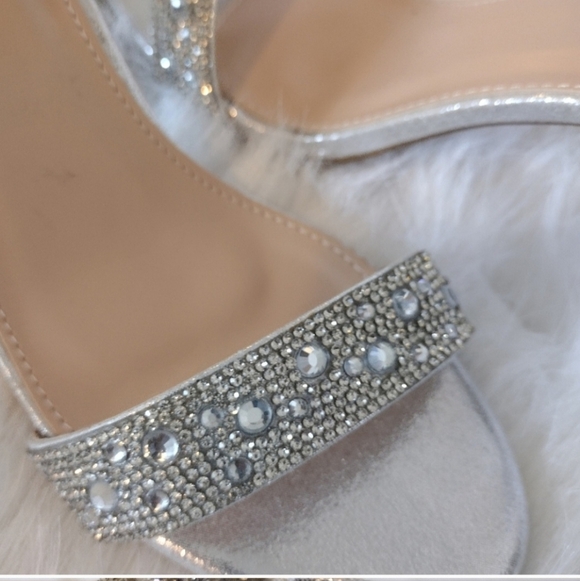 Silver beaded Rhinestone 3 inch Bling Glitter Party Modern Strappy heels size 10 - Picture 3 of 11